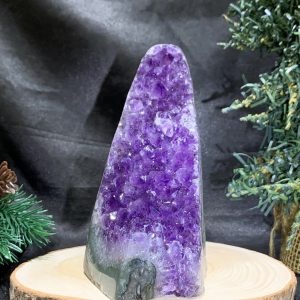 HỐC THẠCH ANH TÍM NHỎ – SMALL AMETHYST GEODE (TV502), KL: 0,65KG, KT: 13*5CM