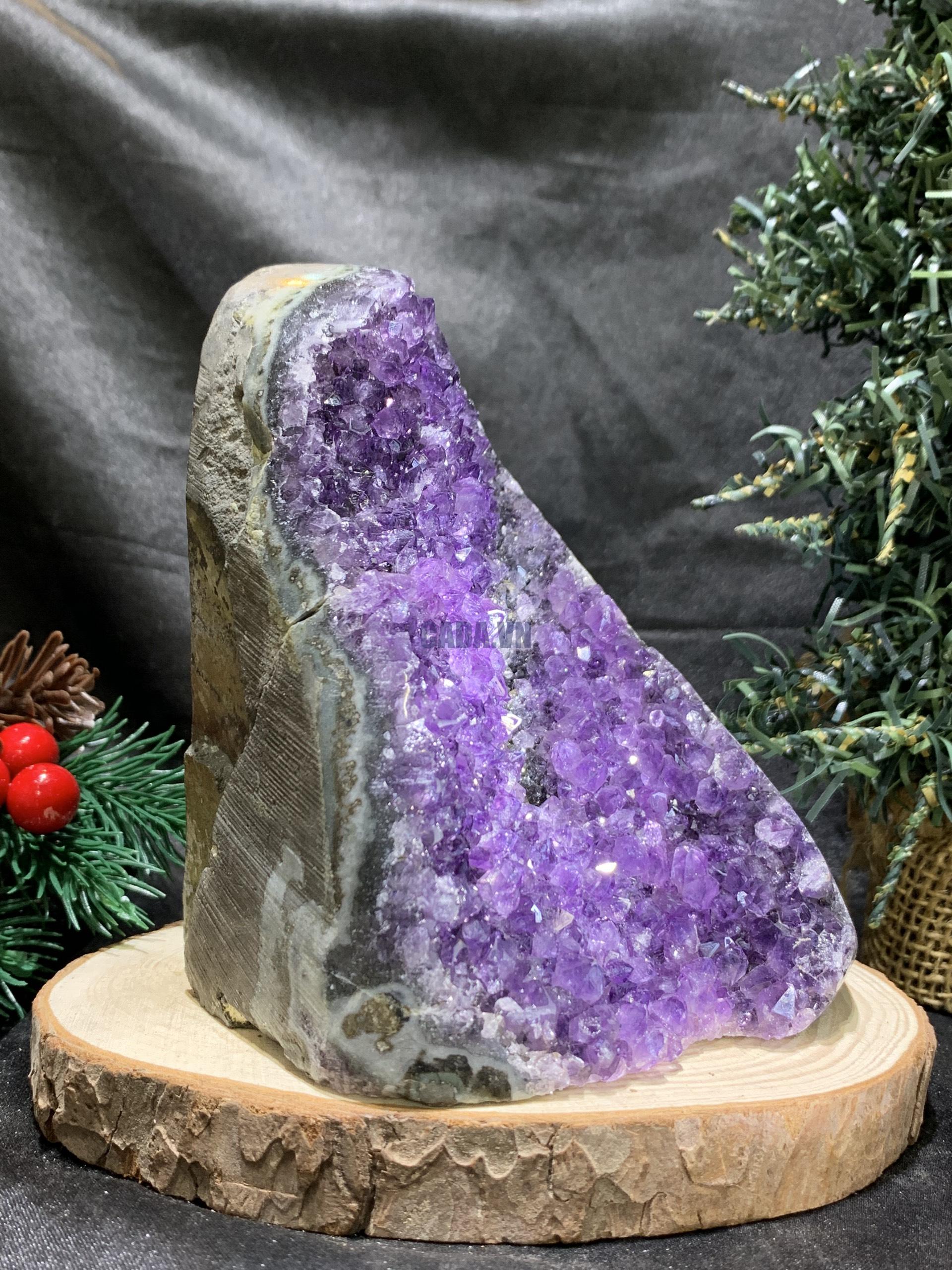 HỐC THẠCH ANH TÍM NHỎ – SMALL AMETHYST GEODE (TV485), KL: 1,105KG, KT: 14*9CM