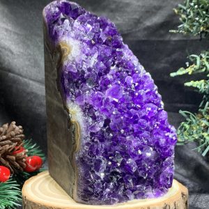 HỐC THẠCH ANH TÍM NHỎ – SMALL AMETHYST GEODE (TV506), KL: 1,225KG, KT: 15*8,5CM