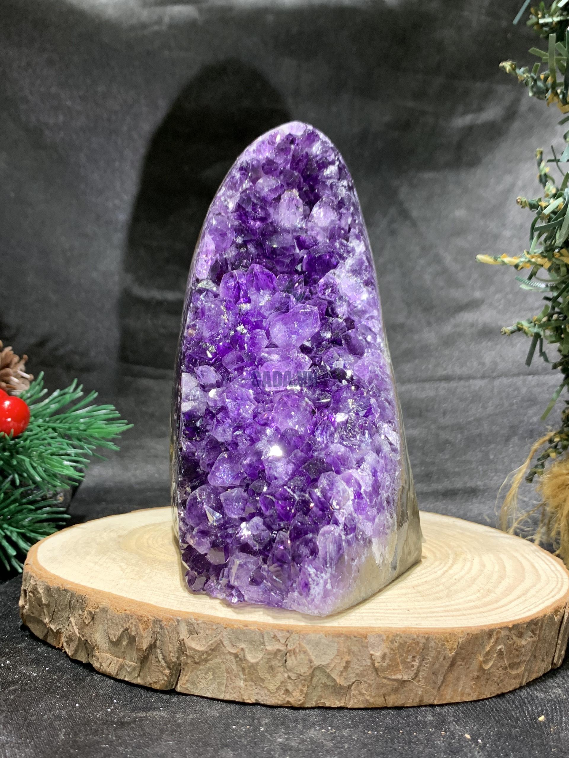 HỐC THẠCH ANH TÍM NHỎ – SMALL AMETHYST GEODE (TV456), KL: 0,7KG, KT: 12*6,5CM