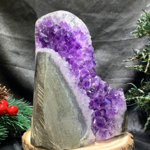 HỐC THẠCH ANH TÍM NHỎ – SMALL AMETHYST GEODE (TV475), KL: 1,075KG, KT: 15*10,5CM