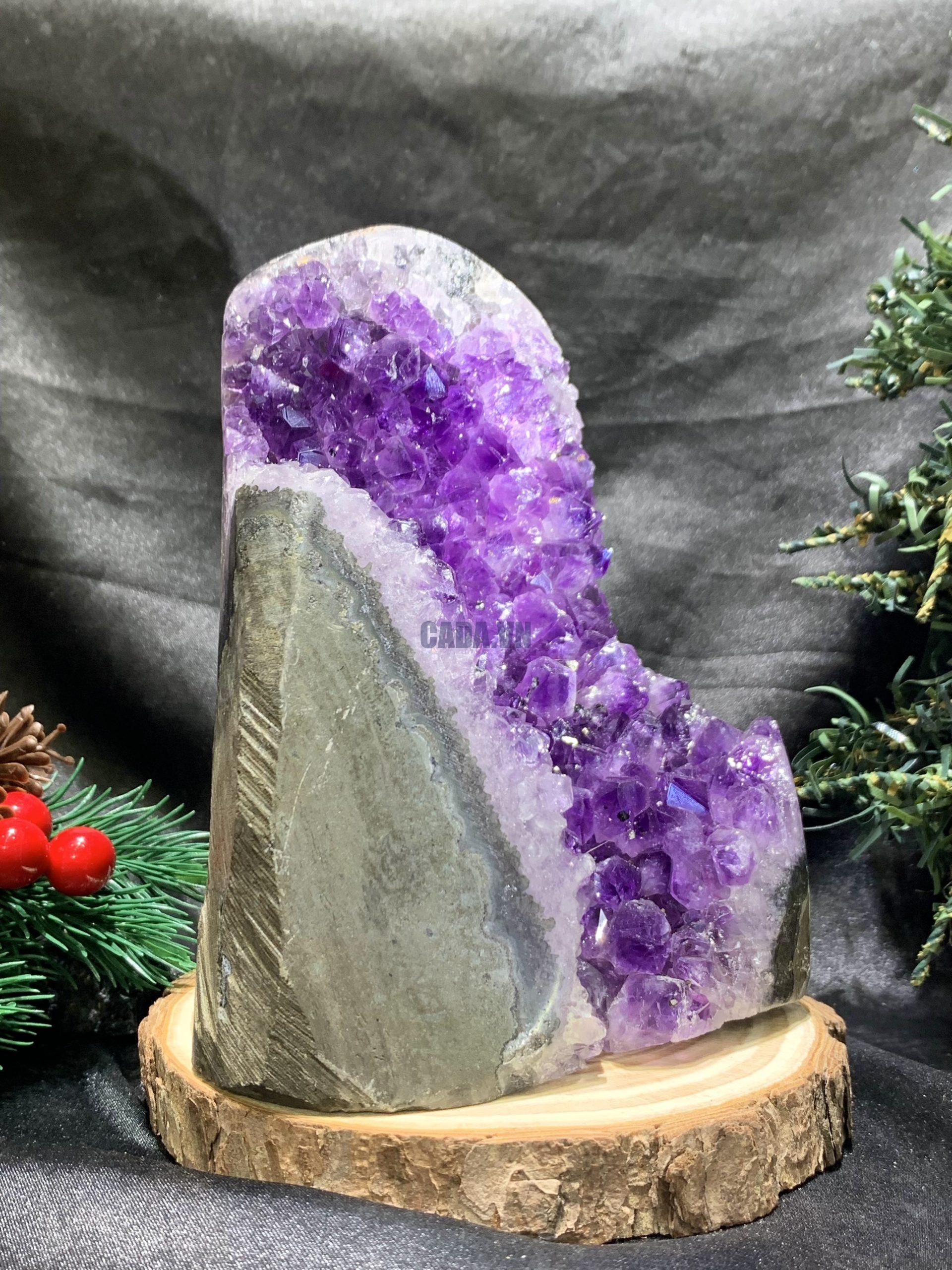 HỐC THẠCH ANH TÍM NHỎ – SMALL AMETHYST GEODE (TV475), KL: 1,075KG, KT: 15*10,5CM