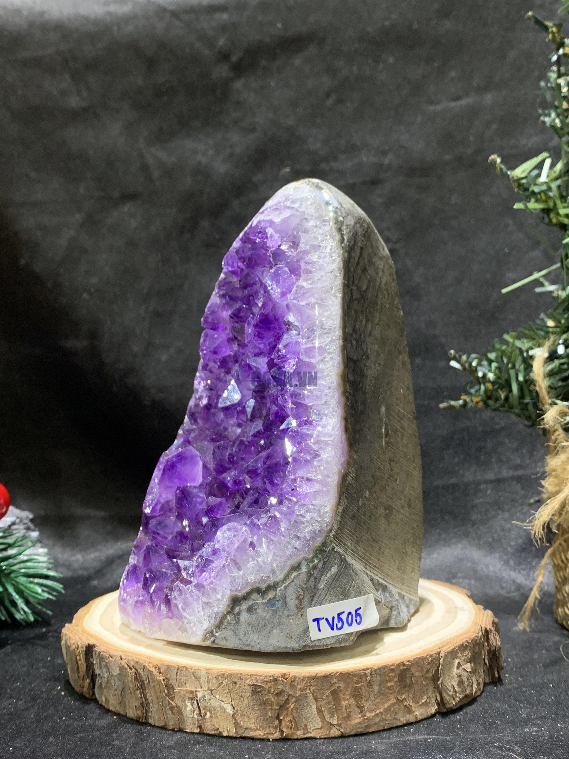 HỐC THẠCH ANH TÍM NHỎ – SMALL AMETHYST GEODE (TV505), KL: 0,89KG, KT: 12*9CM