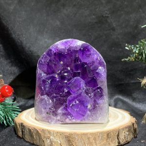 HỐC THẠCH ANH TÍM NHỎ – SMALL AMETHYST GEODE (TV516), KL: 0,475KG, KT: 8*6,8CM