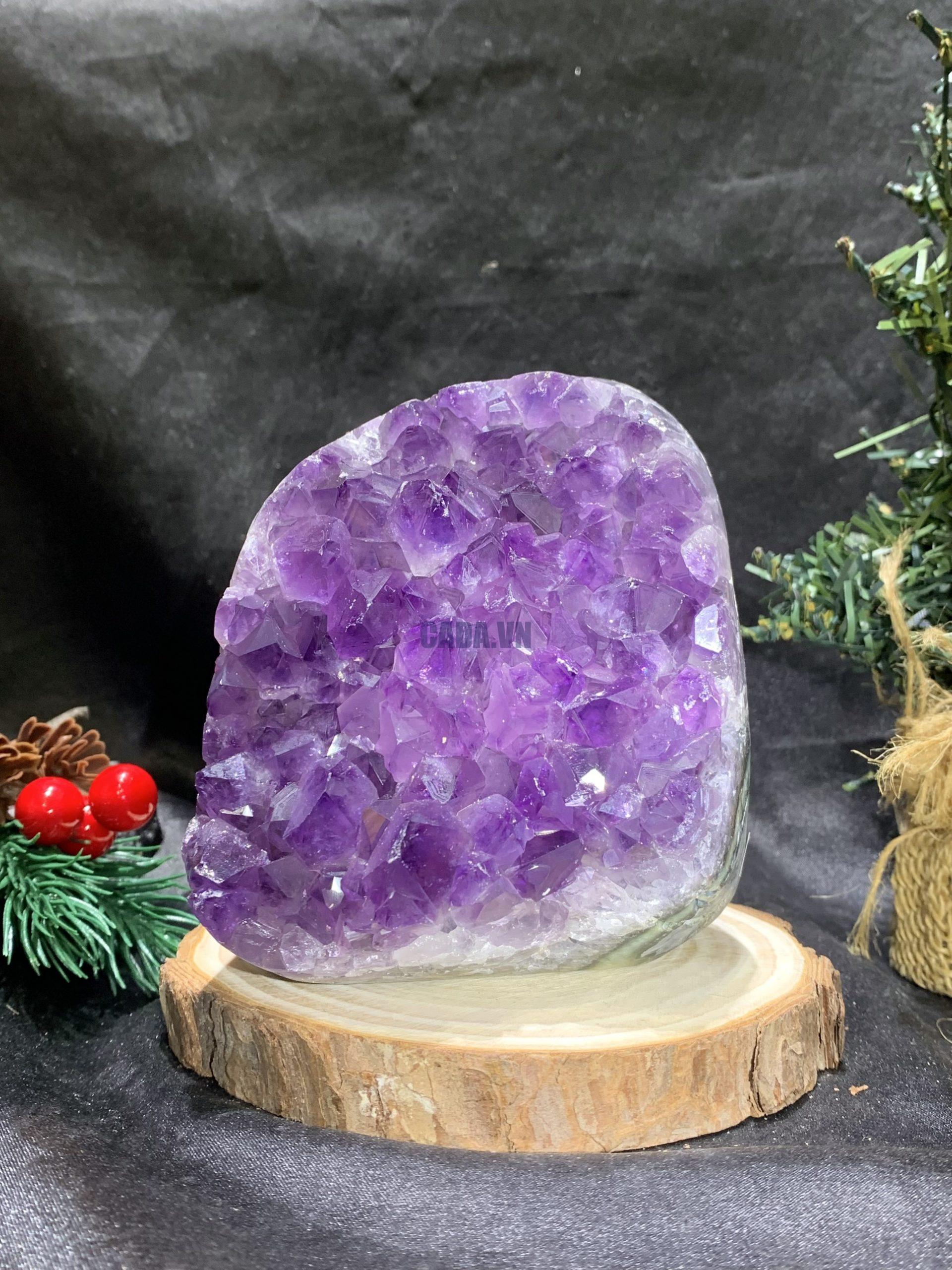 HỐC THẠCH ANH TÍM NHỎ – SMALL AMETHYST GEODE (TV490), KL: 1,075KG, KT: 11*8CM