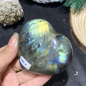 TRÁI TIM ĐÁ XÀ CỪ – Labradorite (TXC1) – KT: 6,95*5,67CM, KL: 0,194KG