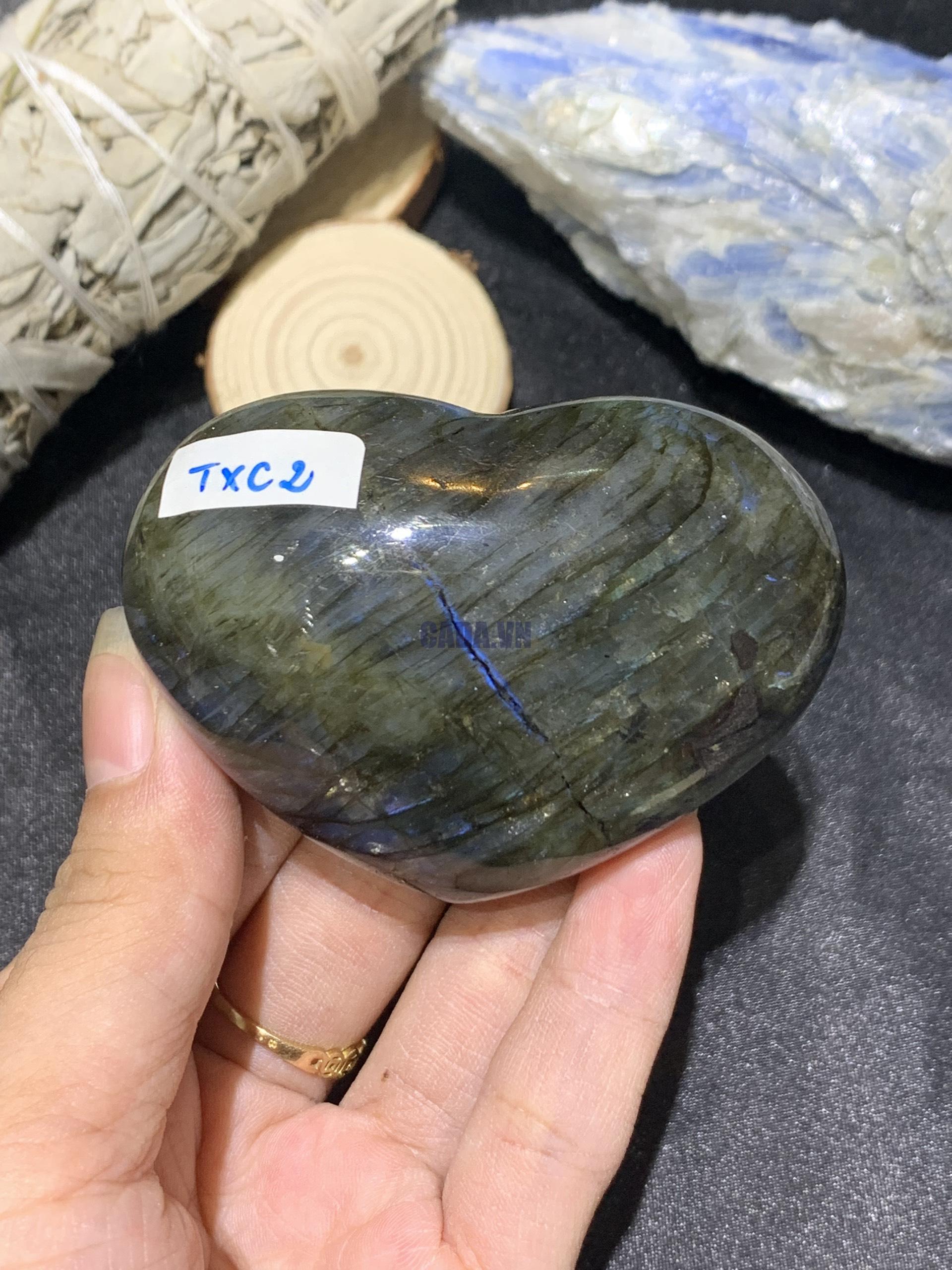 TRÁI TIM ĐÁ XÀ CỪ – Labradorite (TXC2) – KT: 6,6*4,6CM, KL: 0,124KG