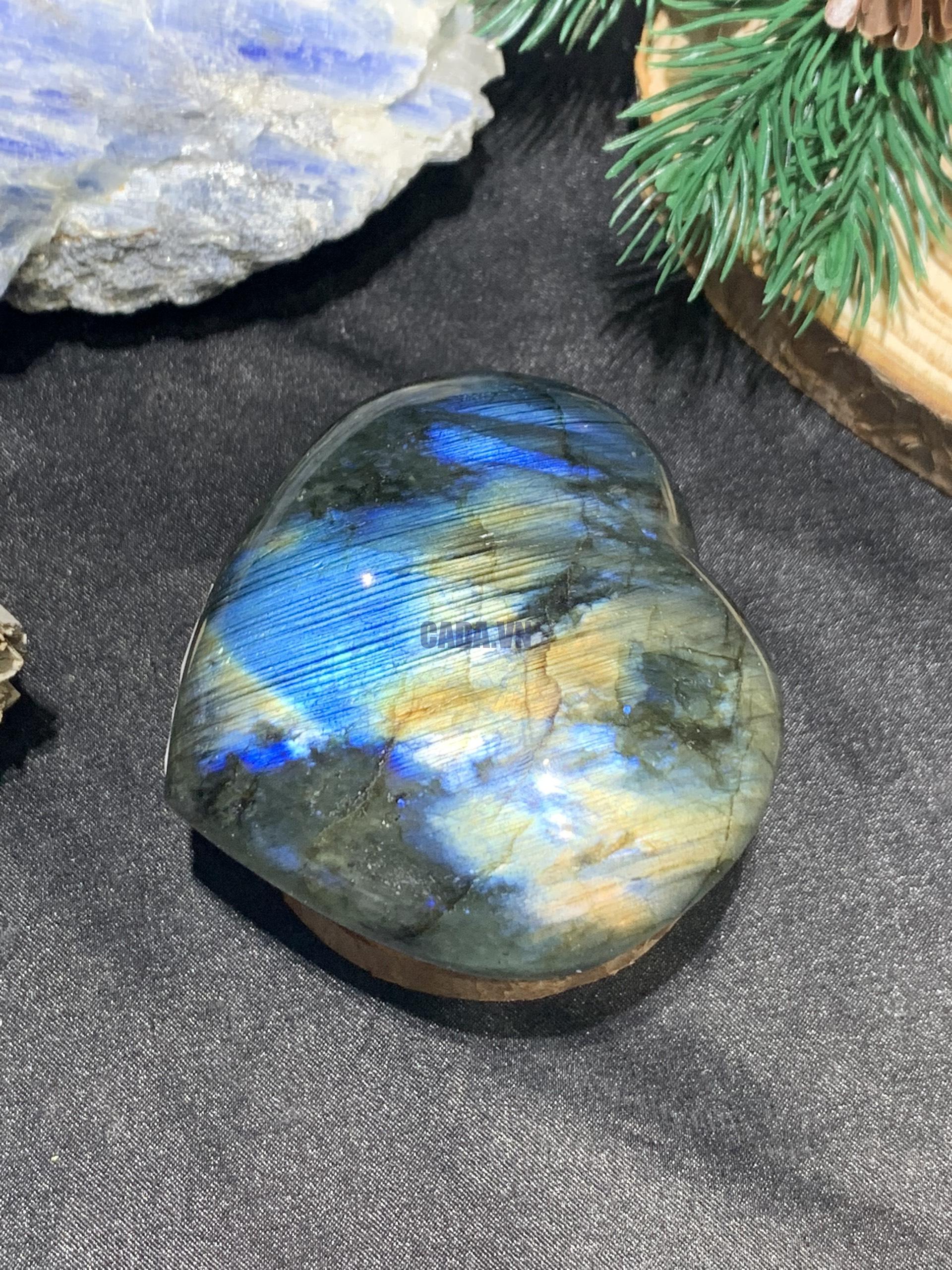 TRÁI TIM ĐÁ XÀ CỪ – Labradorite (TXC3) – KT:6,7*5,9CM, KL: 0,167KG