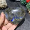 TRÁI TIM ĐÁ XÀ CỪ – Labradorite (TXC6) – KT: 5,77*6,6CM, KL: 0,166KG