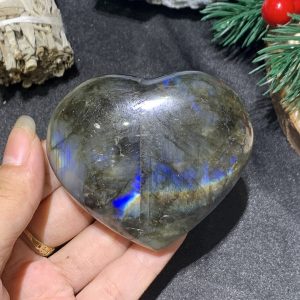 TRÁI TIM ĐÁ XÀ CỪ – Labradorite (TXC6) – KT: 5,77*6,6CM, KL: 0,166KG