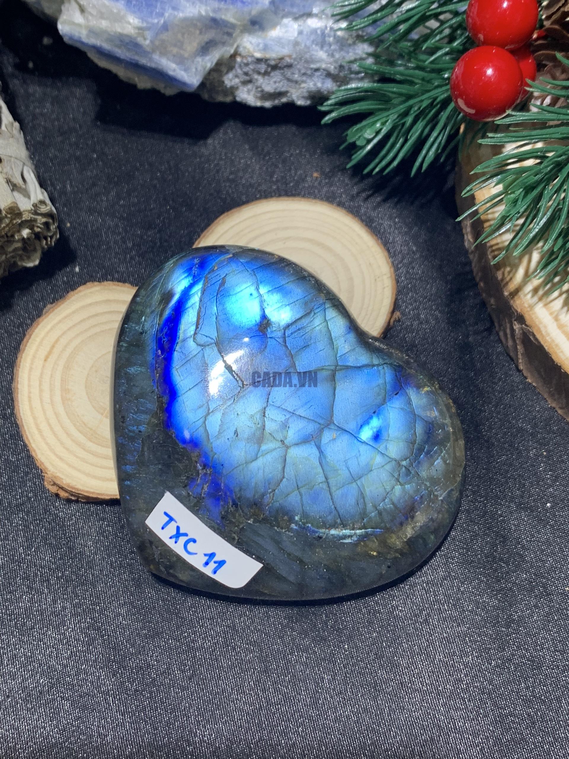 TRÁI TIM ĐÁ XÀ CỪ – Labradorite (TXC11) – KT: 5,9*6,67CM, KL: 0,14KG