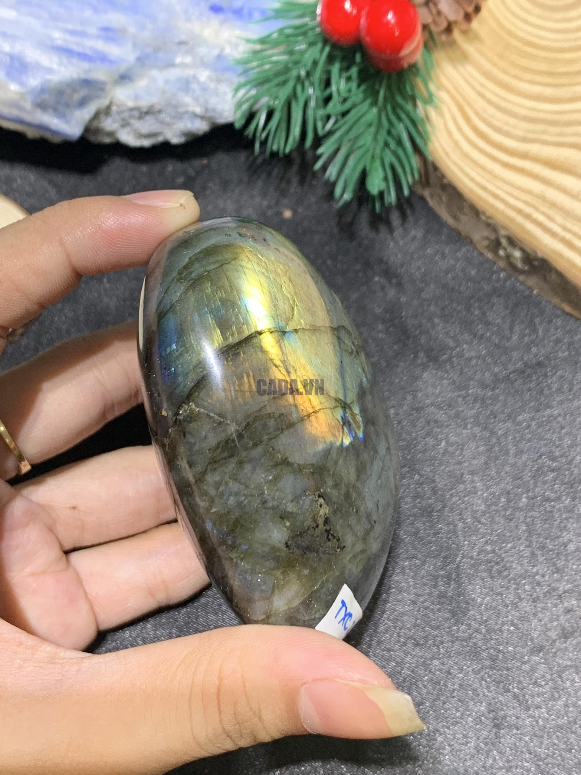 TRÁI TIM ĐÁ XÀ CỪ – Labradorite (TXC25) – KT: 7,23*8,08CM, KL: 0,27KG