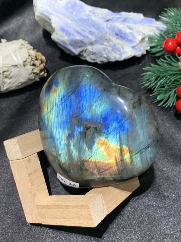 TRÁI TIM ĐÁ XÀ CỪ – Labradorite (TXC32) – KT: 8,84*9,02CM, KL: 0,38KG