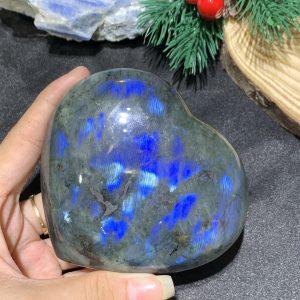 TRÁI TIM ĐÁ XÀ CỪ – Labradorite (TXC34) – KT: 8,29*8,87CM, KL: 0,348KG