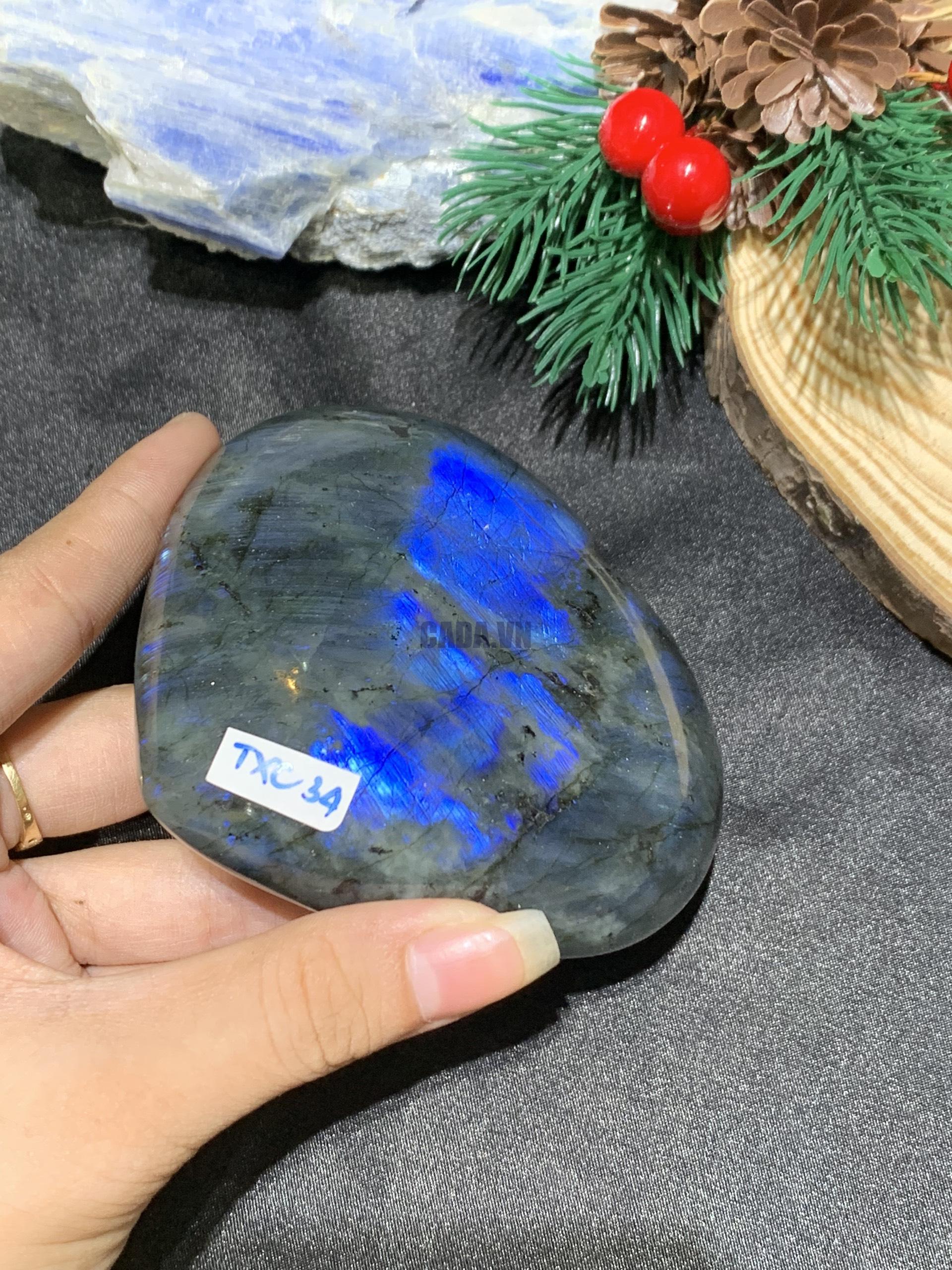 TRÁI TIM ĐÁ XÀ CỪ – Labradorite (TXC34) – KT: 8,29*8,87CM, KL: 0,348KG