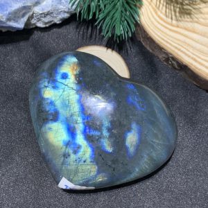 TRÁI TIM ĐÁ XÀ CỪ – Labradorite (TXC36) – KT: 7,06*8,27CM, KL:0,298KG