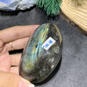 TRÁI TIM ĐÁ XÀ CỪ – Labradorite (TXC38) – KT: 6,92*7,55CM, KL: 0,326KG