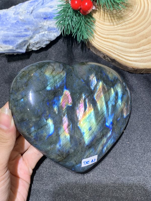 TRÁI TIM ĐÁ XÀ CỪ – Labradorite (TXC42) – KT: 10,76*12,19CM, KL: 0,77KG