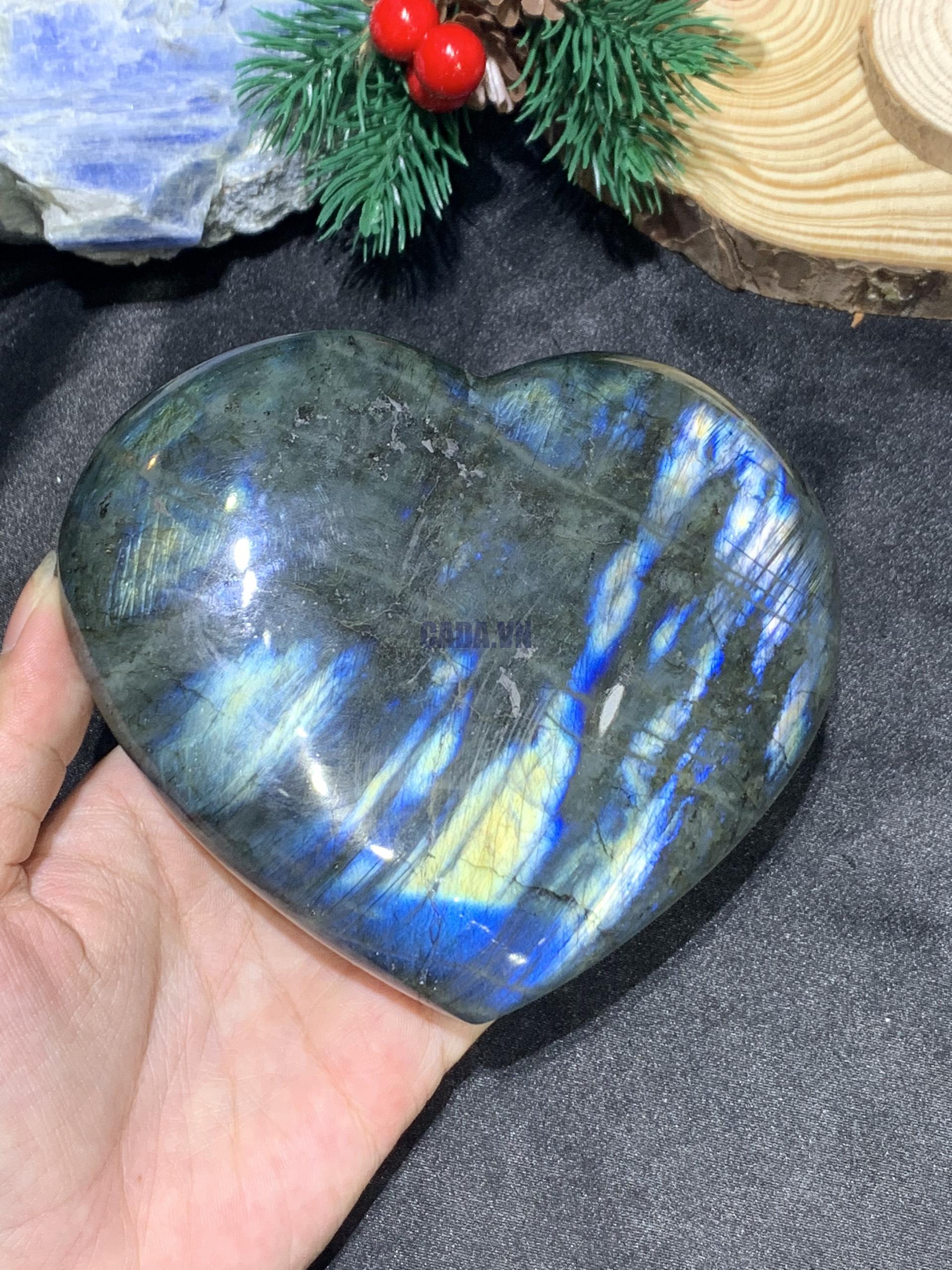 TRÁI TIM ĐÁ XÀ CỪ – Labradorite (TXC46) – KT: 10*12.5CM, KL: 0,66KG