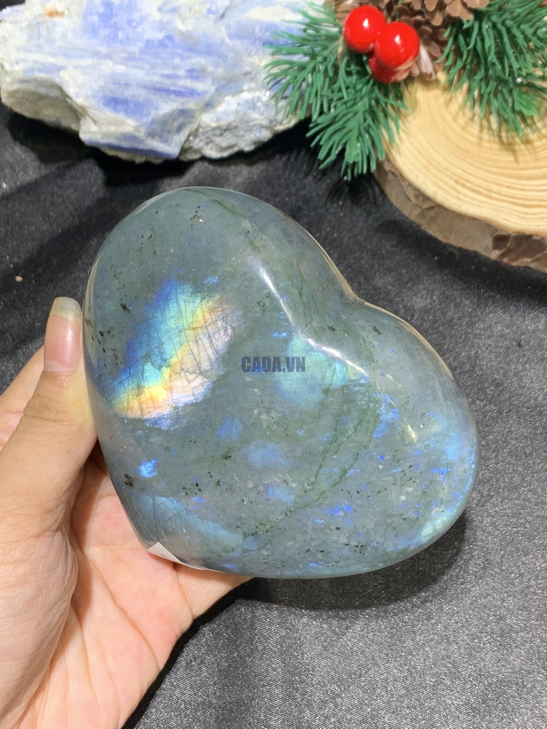 TRÁI TIM ĐÁ XÀ CỪ – Labradorite (TXC48) – KT: 8*9CM, KL: 0,398KG