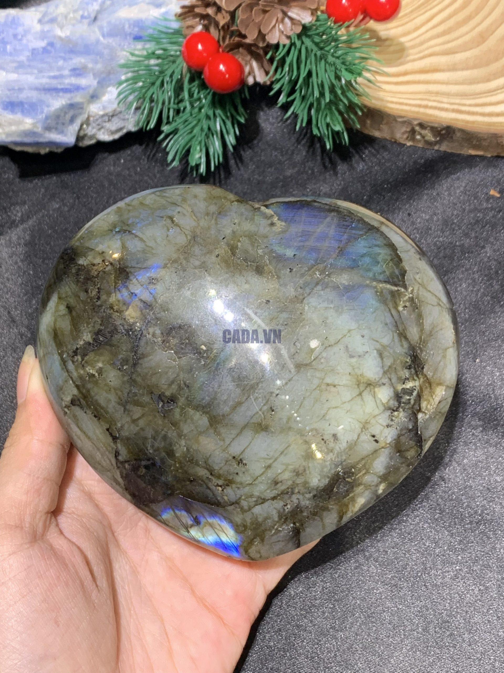 TRÁI TIM ĐÁ XÀ CỪ – Labradorite (TXC49) – KT: 10*11CM, KL: 0,666KG