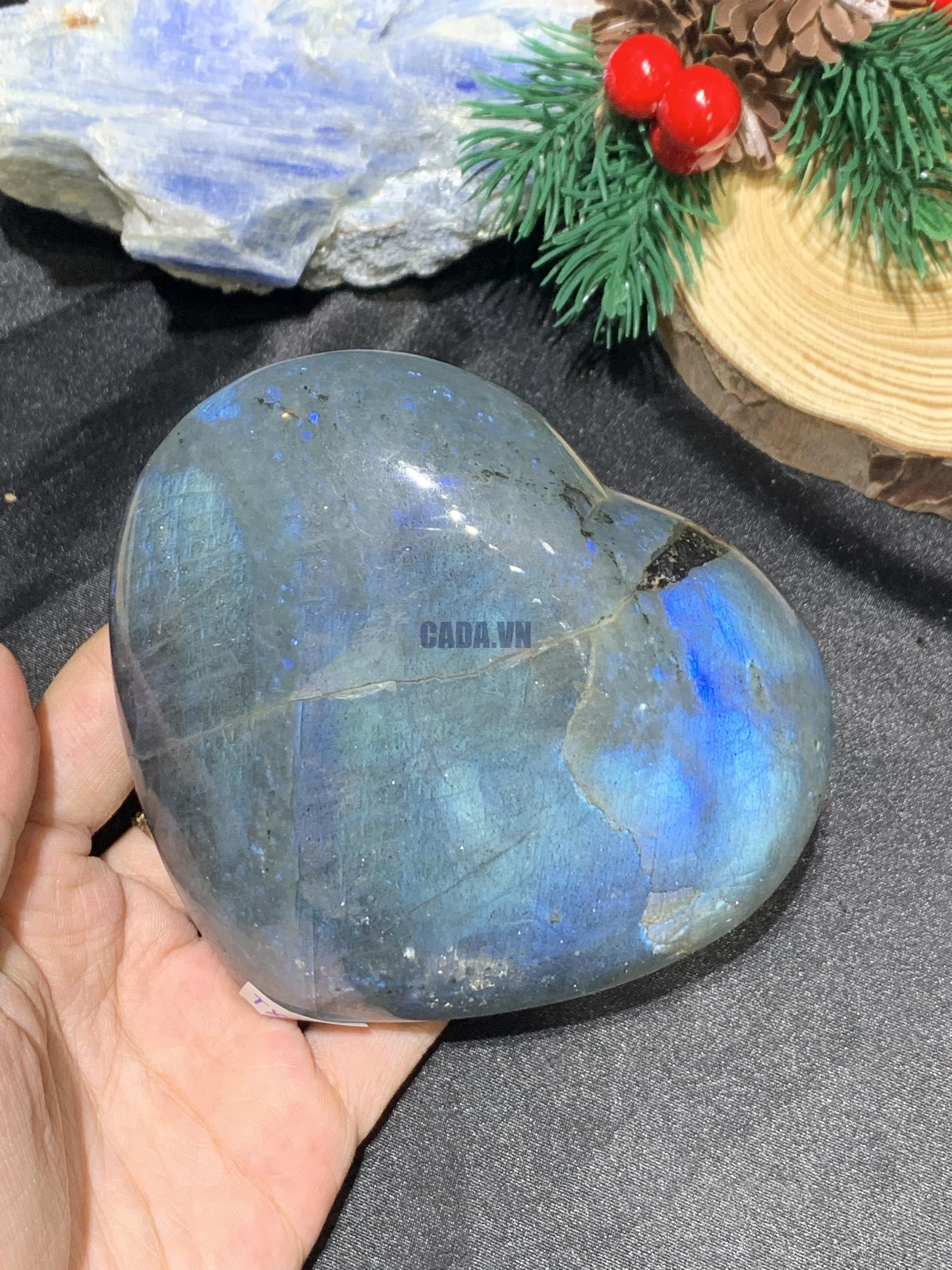 TRÁI TIM ĐÁ XÀ CỪ – Labradorite (TXC50) – KT: 9*11CM, KL: 0,674KG