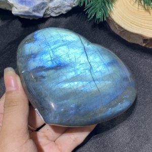 TRÁI TIM ĐÁ XÀ CỪ – Labradorite (TXC50) – KT: 9*11CM, KL: 0,674KG