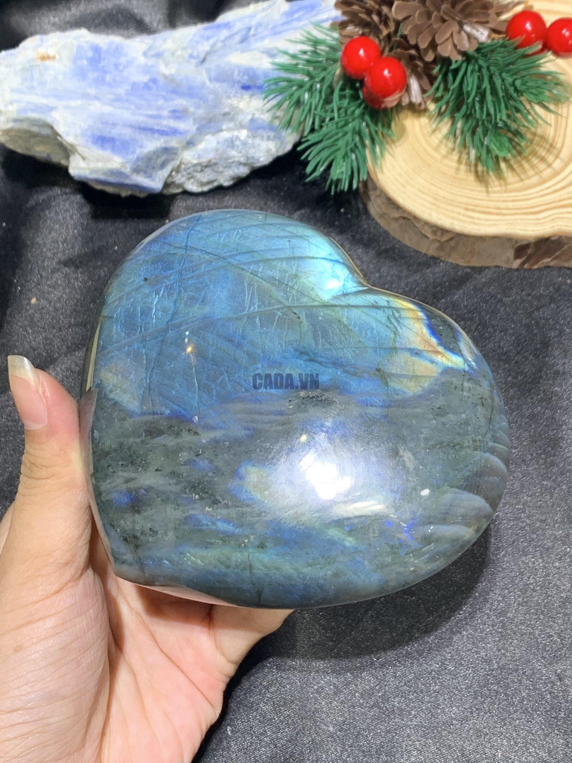 TRÁI TIM ĐÁ XÀ CỪ – Labradorite (TXC52) – KT: 11,3*9CM, KL: 0,675KG