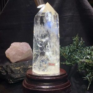 Trụ Thạch Anh Trắng – KT: 17*6CM, KL: 670Gram (TTT274) | CADA DECOR