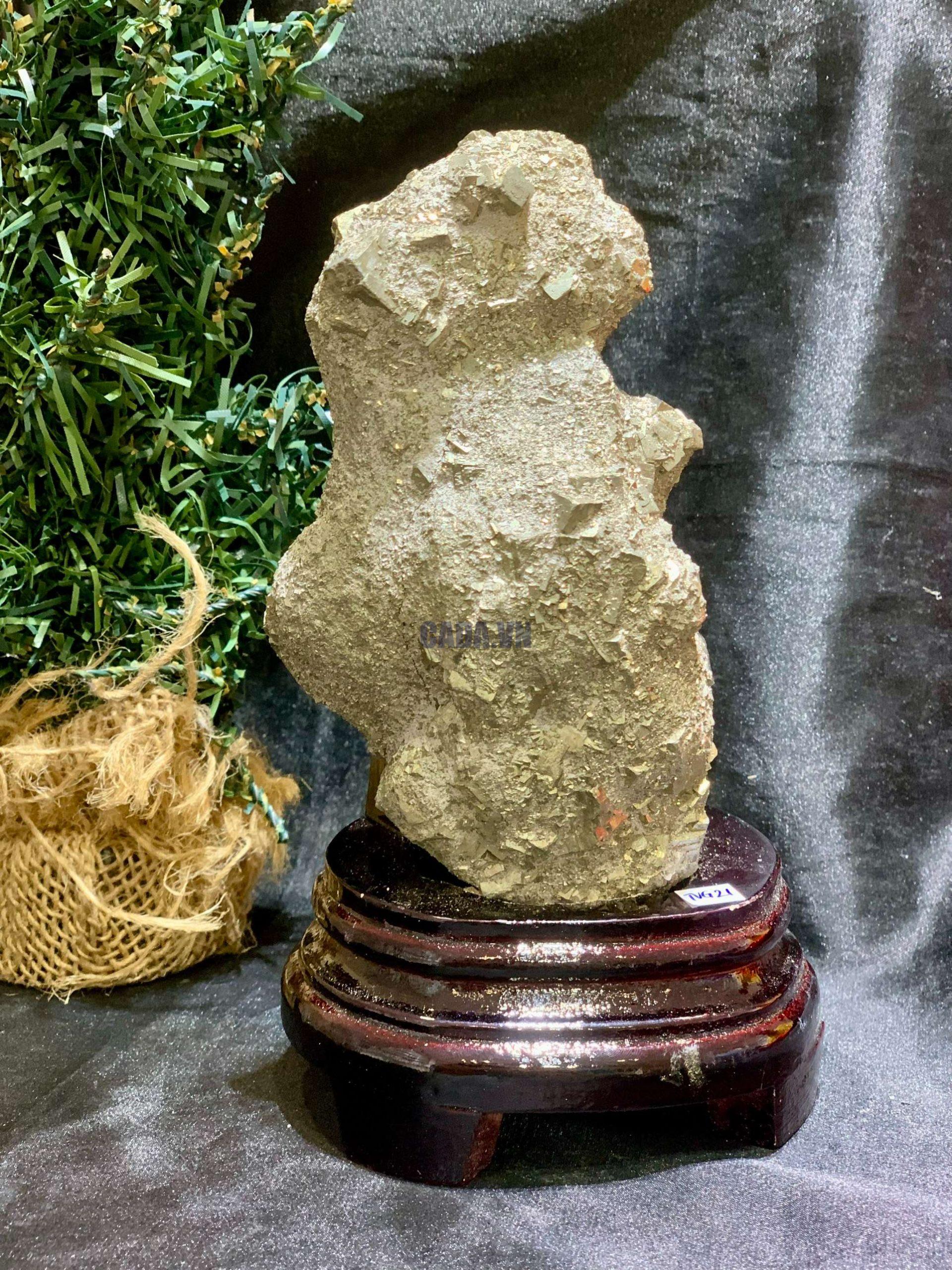 Tinh thể Vàng Găm – Pyrite (TVG21), KL: 1,134kg - KT:17*7cm