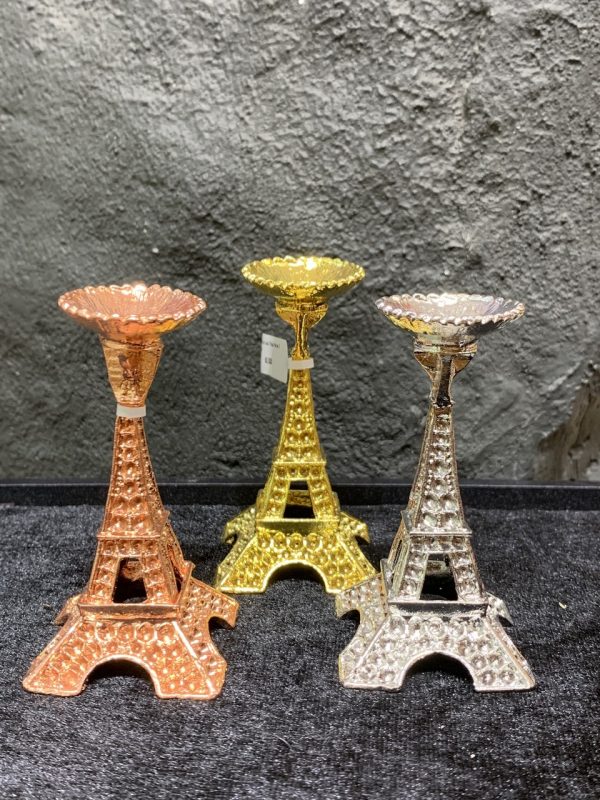 Đế kim loại trưng bi cầu tháp Paris