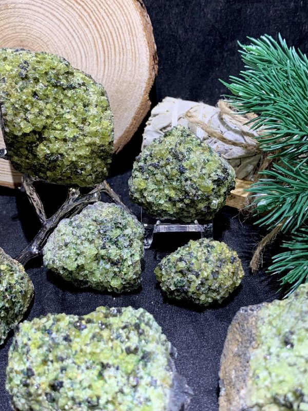 Đá thô Peridot - Peridot Specimen - Tinh thể sưu tầm