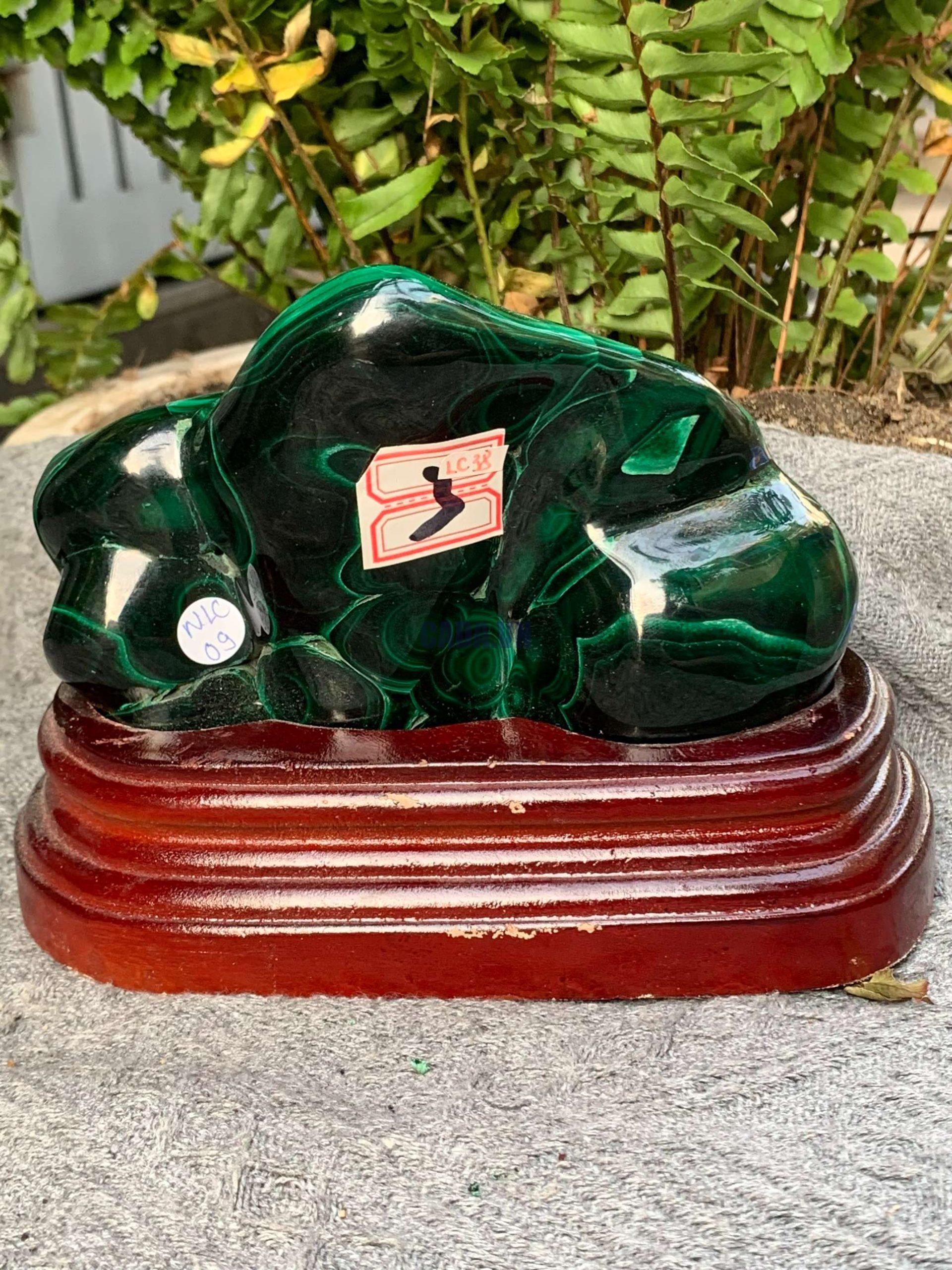 Nu Lông Công – Malachite (NLC09), KL: 0,766KG, KT: 13*9CM | CADA DECOR