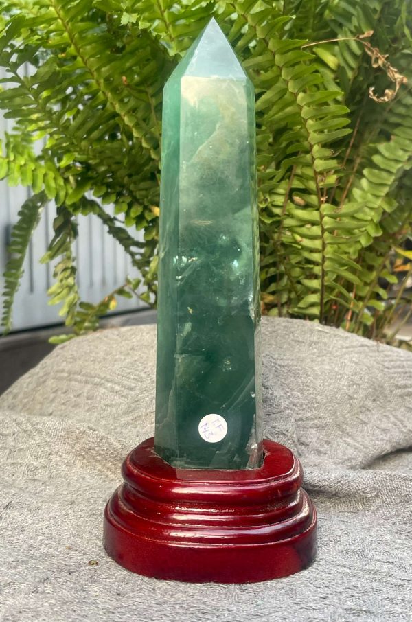 Trụ Fluorite Xanh – Green Fluorite Point (TF139), KT: 21,5*5,5CM – KL: 0,666KG 