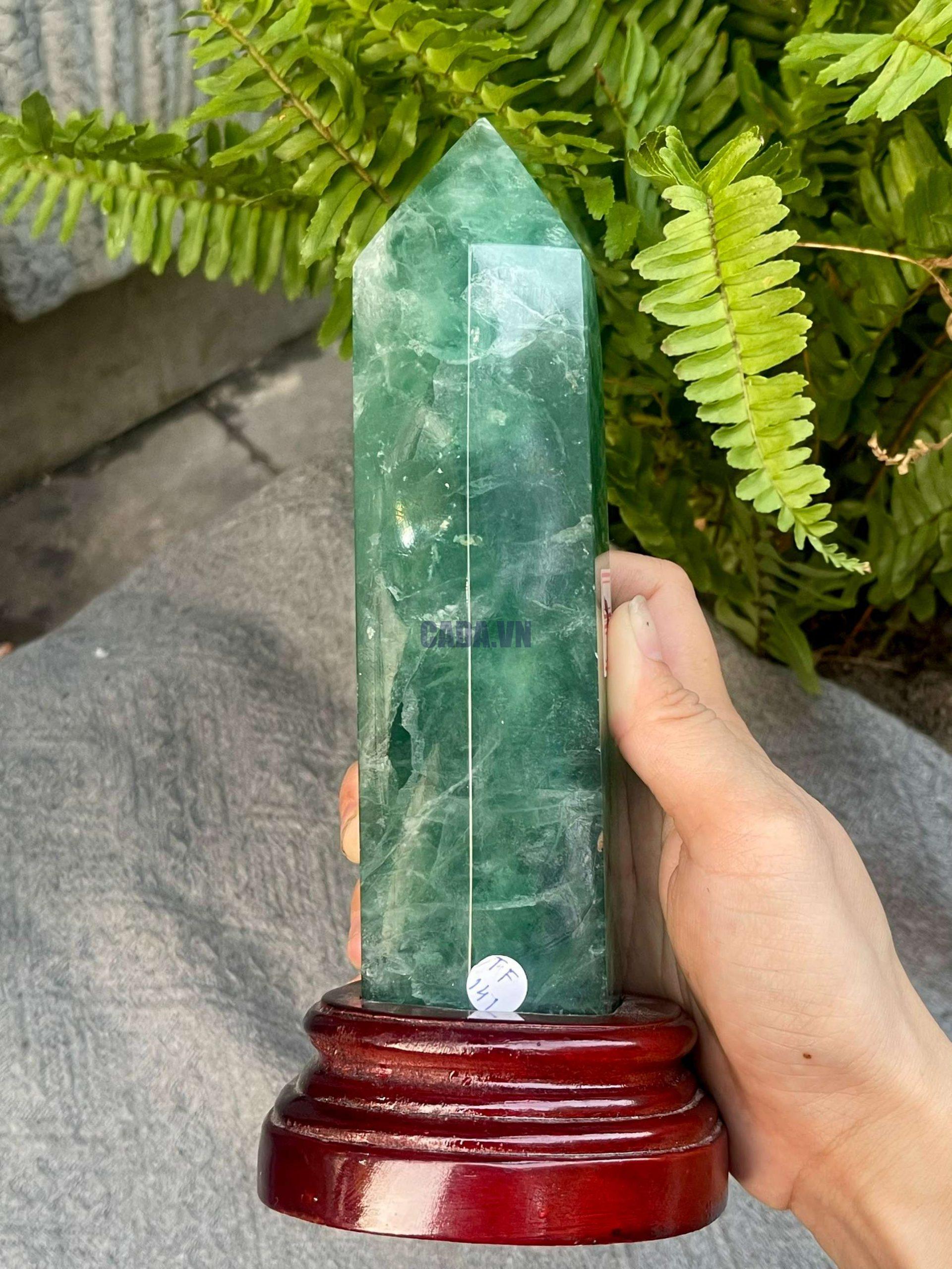 Trụ Fluorite Xanh – Green Fluorite Point (TF141), KT: 21*5CM – KL: 0,974KG 