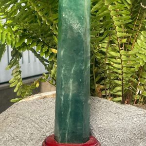 Trụ Fluorite Xanh – Green Fluorite Point (TF142), KT: 24*4,5CM – KL: 0,704KG 