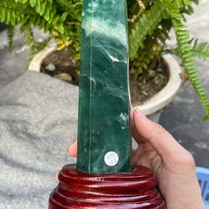 Trụ Fluorite Xanh – Green Fluorite Point (TF147), KT: 20,5*4,5CM – KL: 0,75KG 