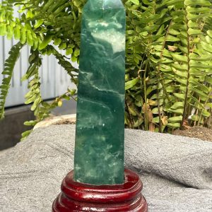 Trụ Fluorite Xanh – Green Fluorite Point (TF147), KT: 20,5*4,5CM – KL: 0,75KG 