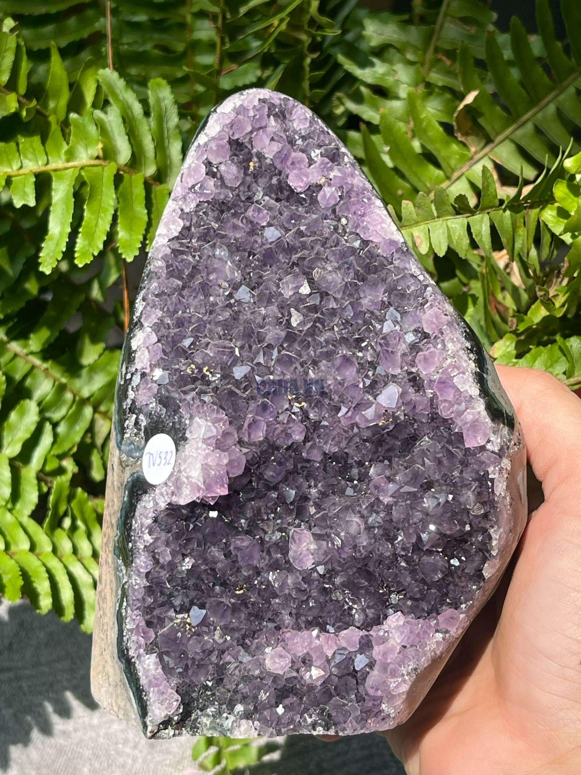 HỐC THẠCH ANH TÍM NHỎ – SMALL AMETHYST GEODE (TV532), KL: 1,4KG, KT: 15*8CM