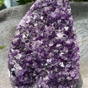 HỐC THẠCH ANH TÍM NHỎ – SMALL AMETHYST GEODE (TV533), KL: 1,178KG, KT: 12*9CM
