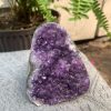 HỐC THẠCH ANH TÍM NHỎ – SMALL AMETHYST GEODE (TV561), KL: 0,466KG, KT: 10*7,5CM