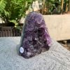 HỐC THẠCH ANH TÍM NHỎ – SMALL AMETHYST GEODE (TV570), KL: 0,452KG, KT: 8,5*8CM
