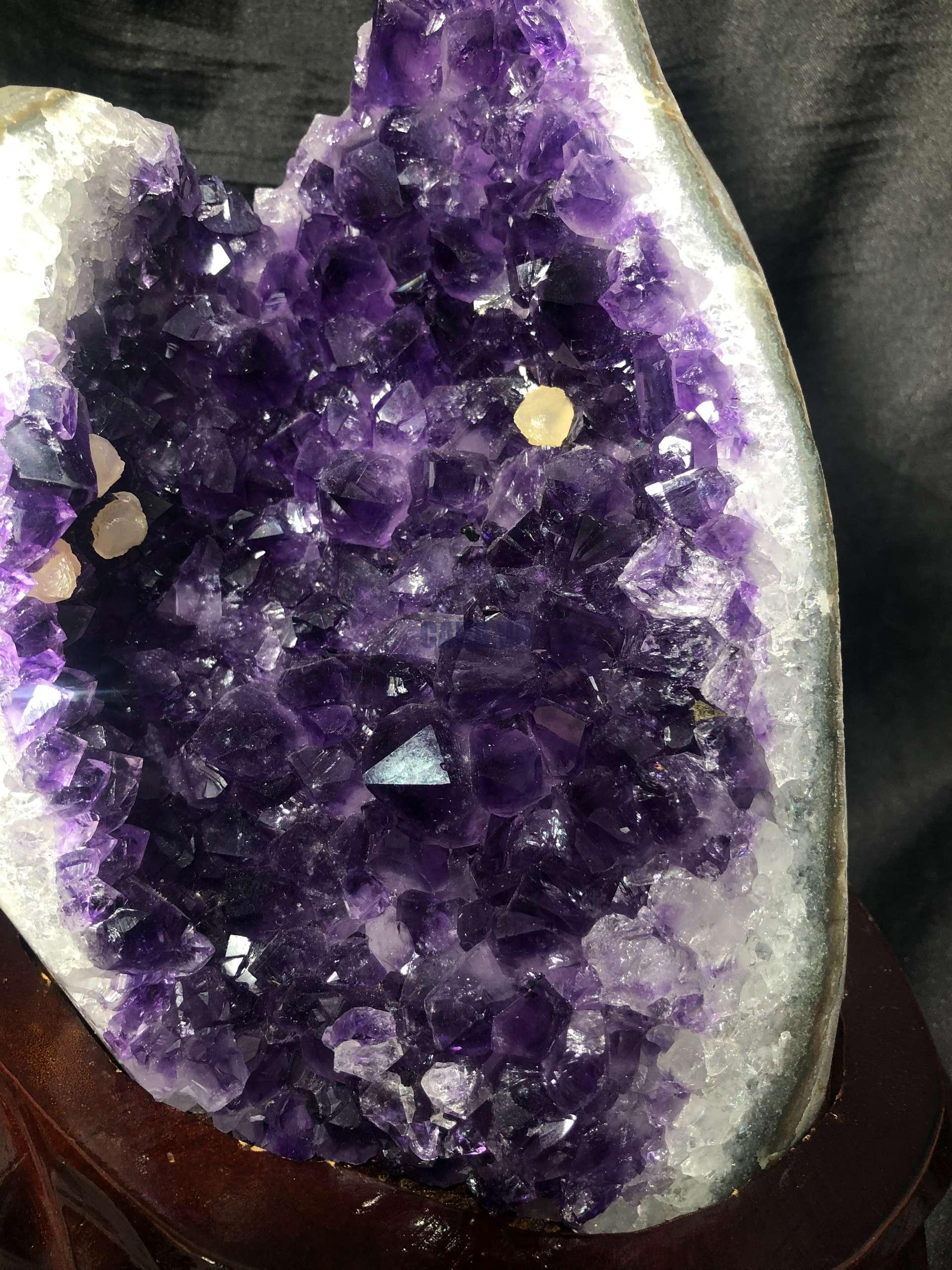 HỐC THẠCH ANH TÍM NHỎ – SMALL AMETHYST GEODE (TV582), KL: 2,316KG, KT: 14*12CM