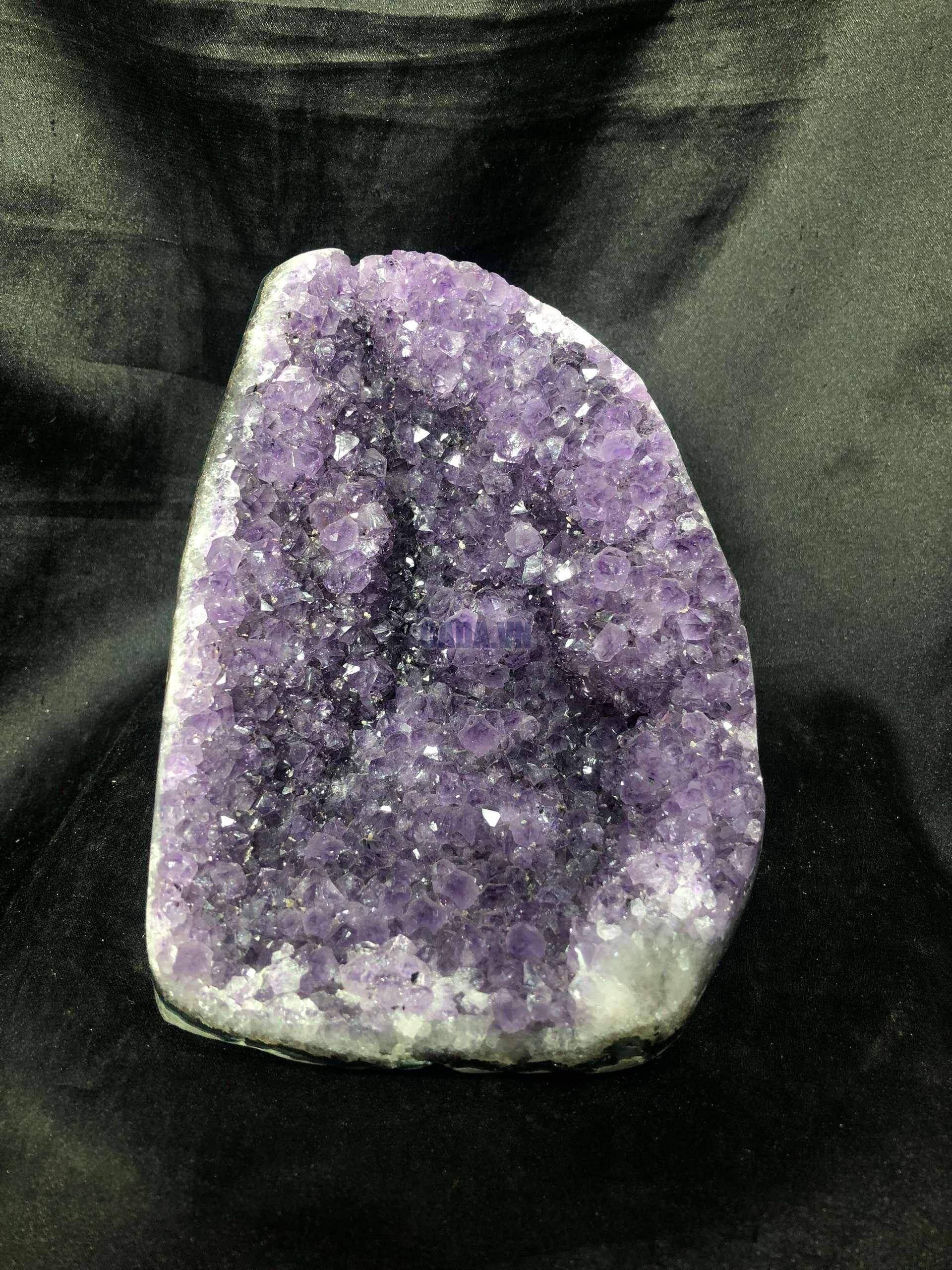 HỐC THẠCH ANH TÍM NHỎ – SMALL AMETHYST GEODE (TV601), KL: 1,24KG, KT: 9,7*10,5CM