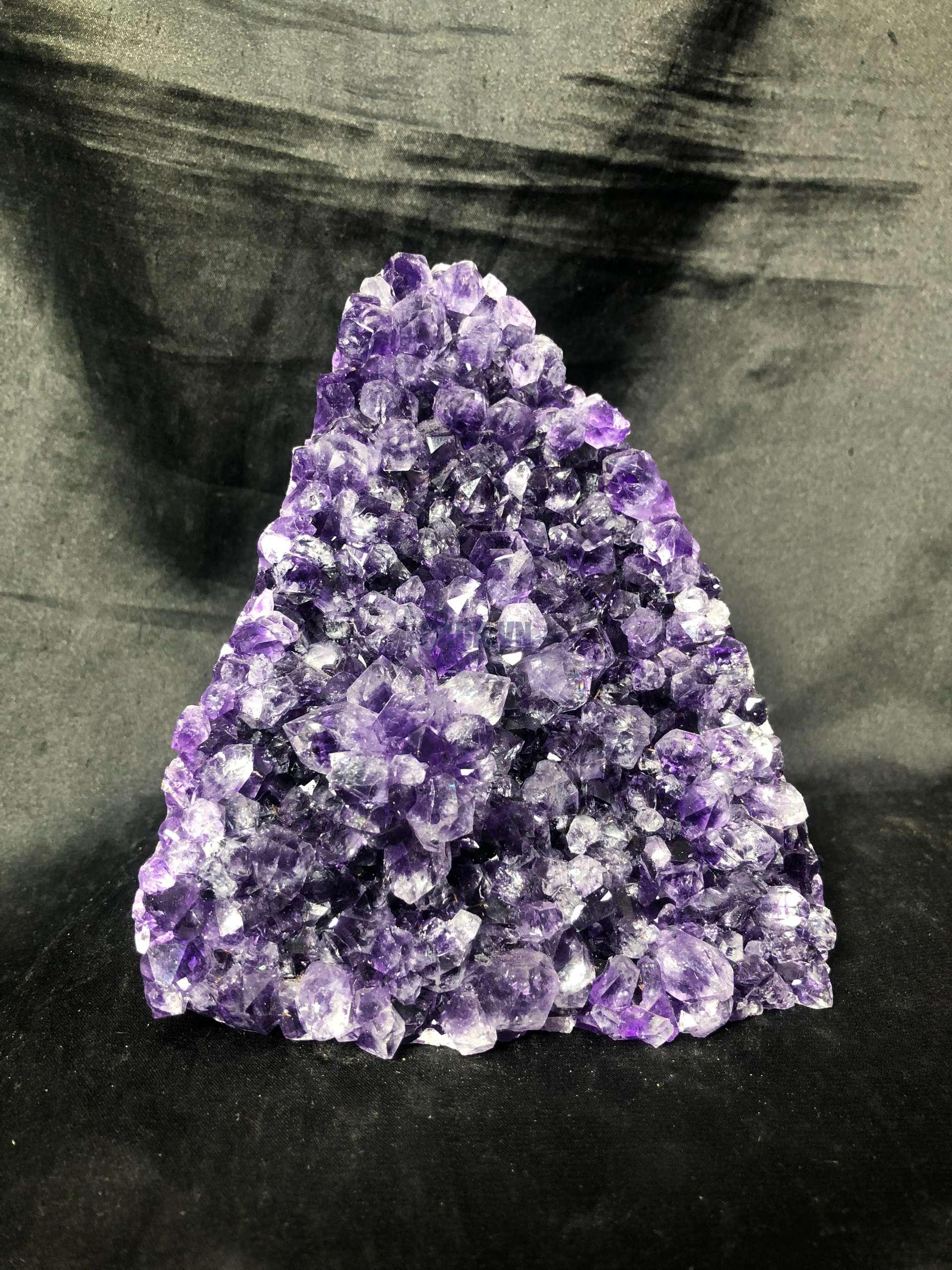 HỐC THẠCH ANH TÍM NHỎ – SMALL AMETHYST GEODE (TV602), KL: 1,118KG, KT: 12*8,4CM
