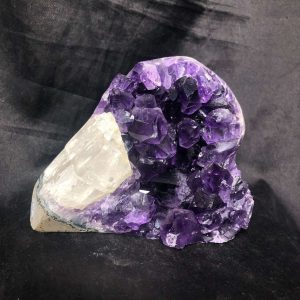 HỐC THẠCH ANH TÍM NHỎ – SMALL AMETHYST GEODE (TV605), KL: 1,138KG, KT: 10,5*11,6CM