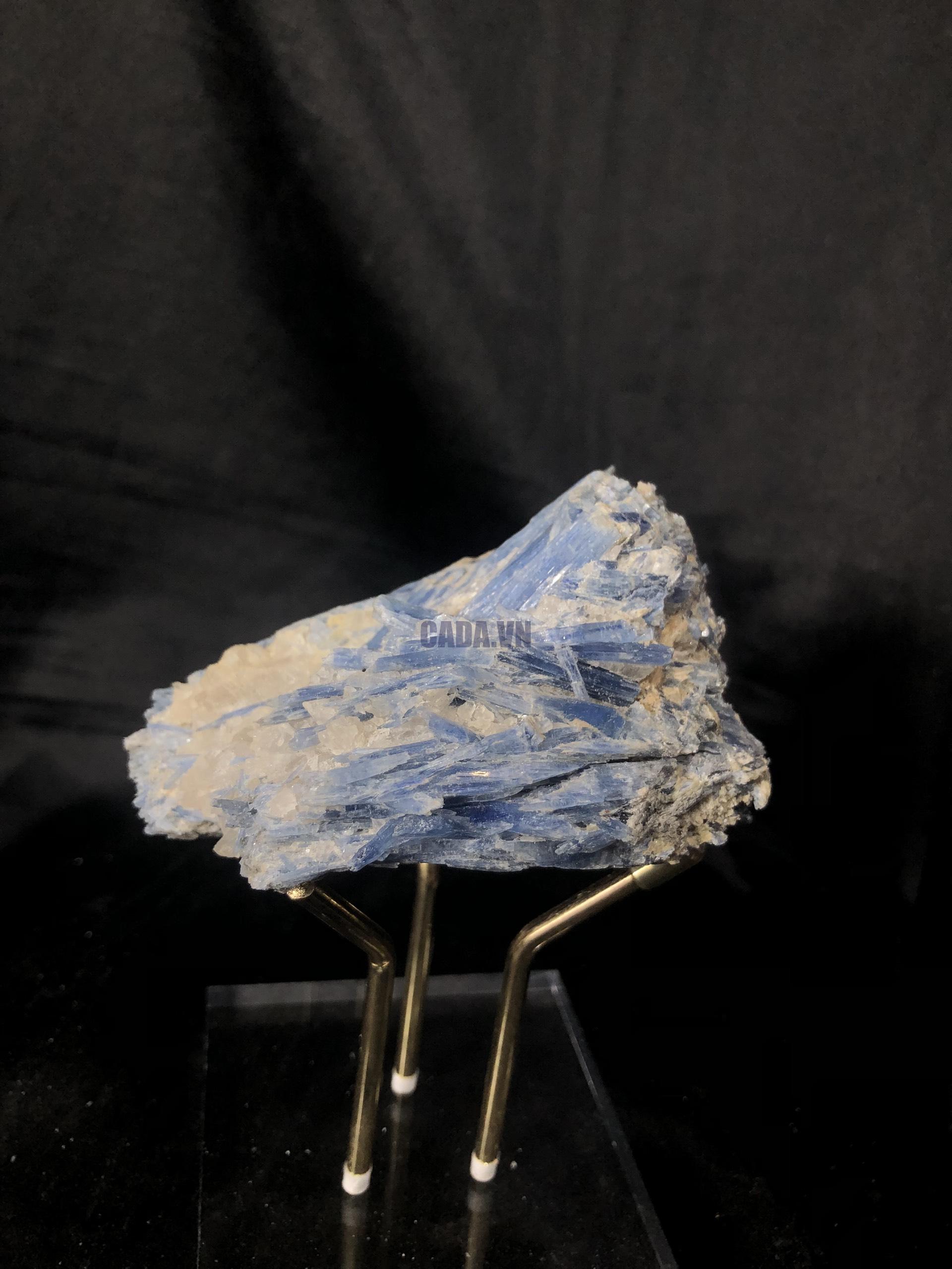 KYANITE SPECIMEN – TINH THỂ SƯU TẦM, KL: 0,3kg | CADA DECOR