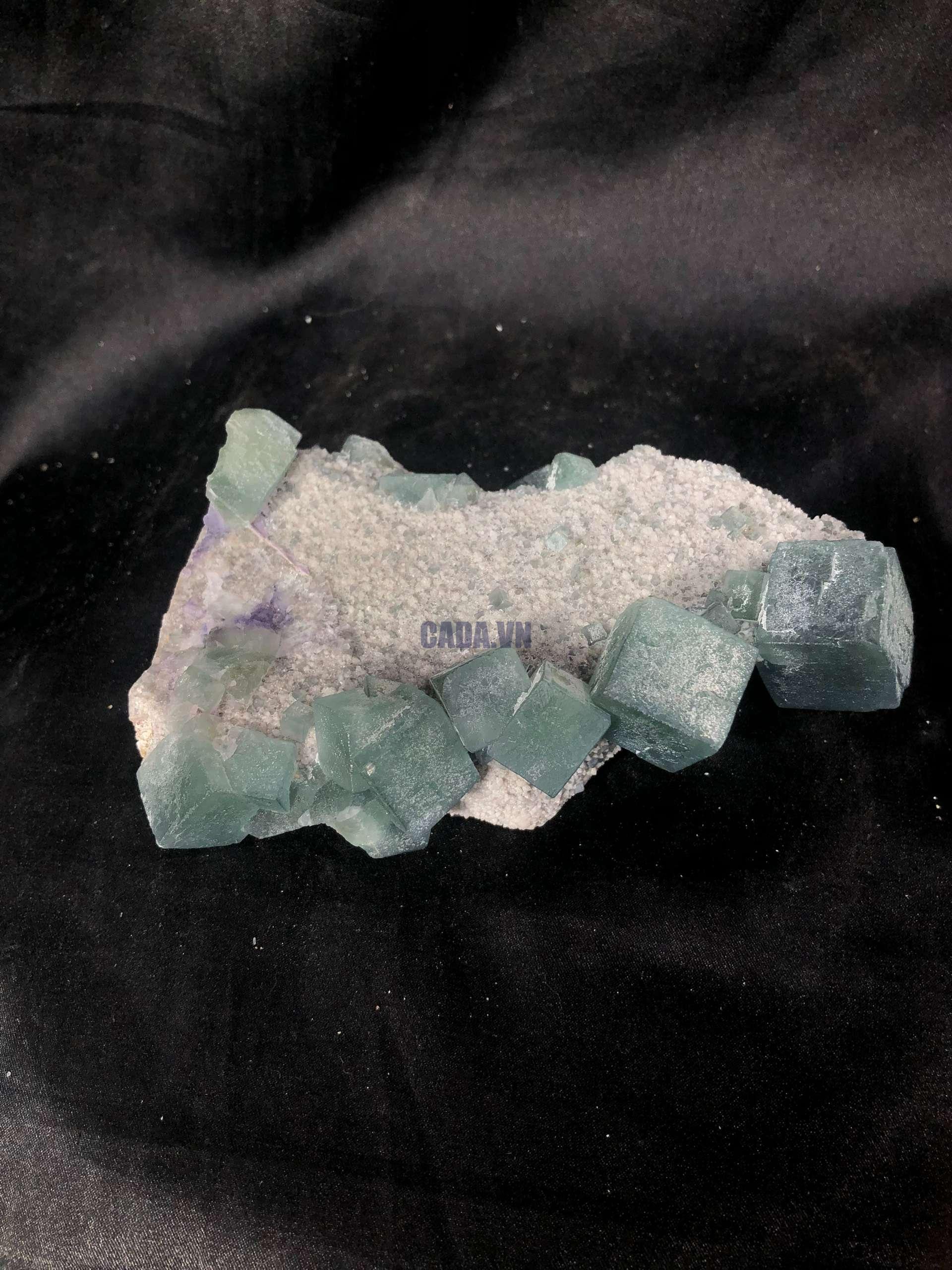 TINH THỂ MORANDI GREEN FLUORITE – TINH THỂ SƯU TẦM | CADA DECOR