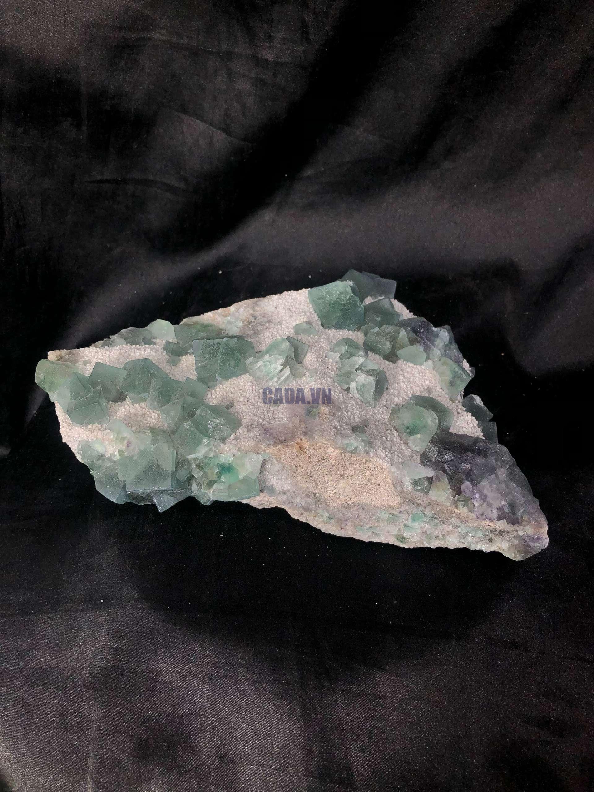 TINH THỂ MORANDI GREEN FLUORITE – TINH THỂ SƯU TẦM | CADA DECOR