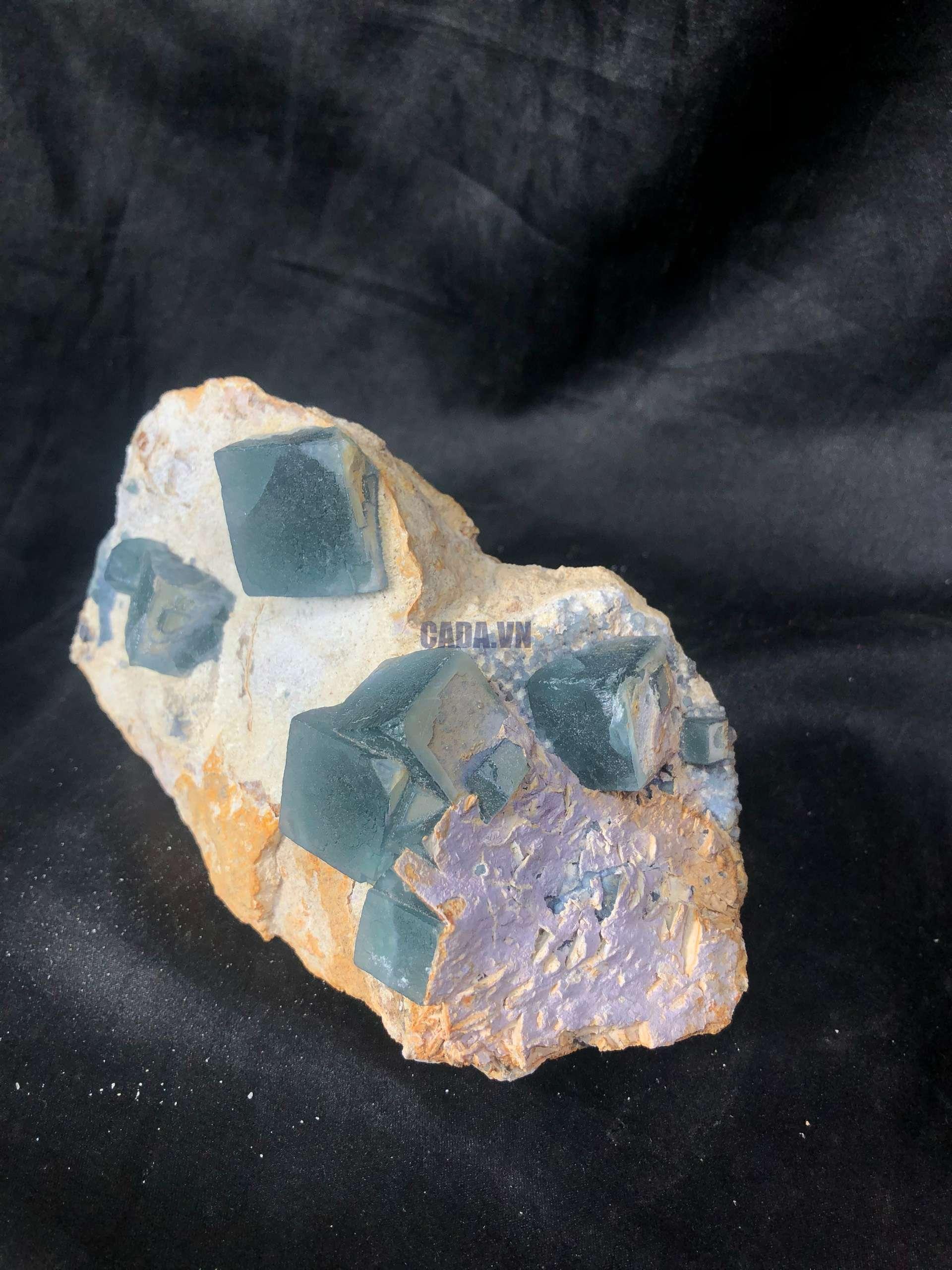 TINH THỂ MORANDI GREEN FLUORITE – TINH THỂ SƯU TẦM | CADA DECOR